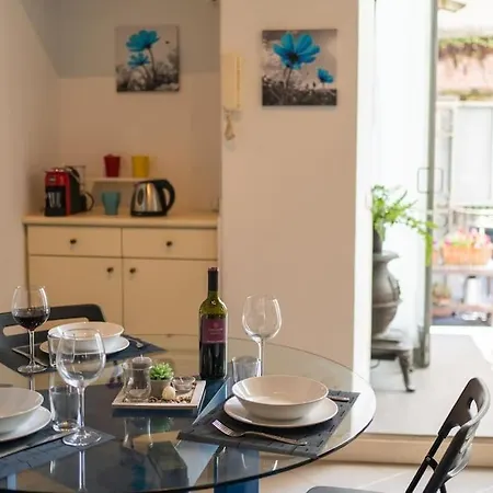 Borromei'S Nest - Central Loft-2